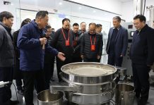 驻卫辉新乡市人大代表莅临沐鸣娱乐2机械视察工作